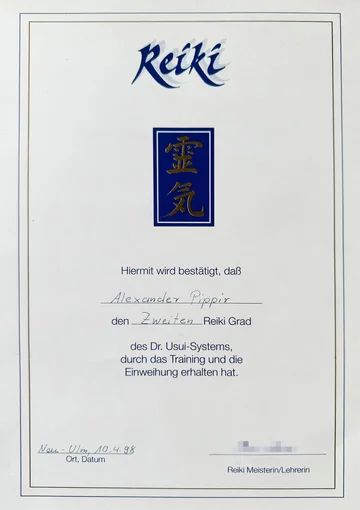 Urkunde: Alexander Pippir hat den zweiten Reiki-Grad des Dr. Usui-Systems erhalten, Neu-Ulm 1998